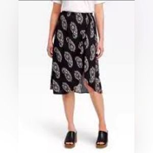 Knox Rose Women's A-line Skirt Boho Size 2XL Black Highrise Midi Slit